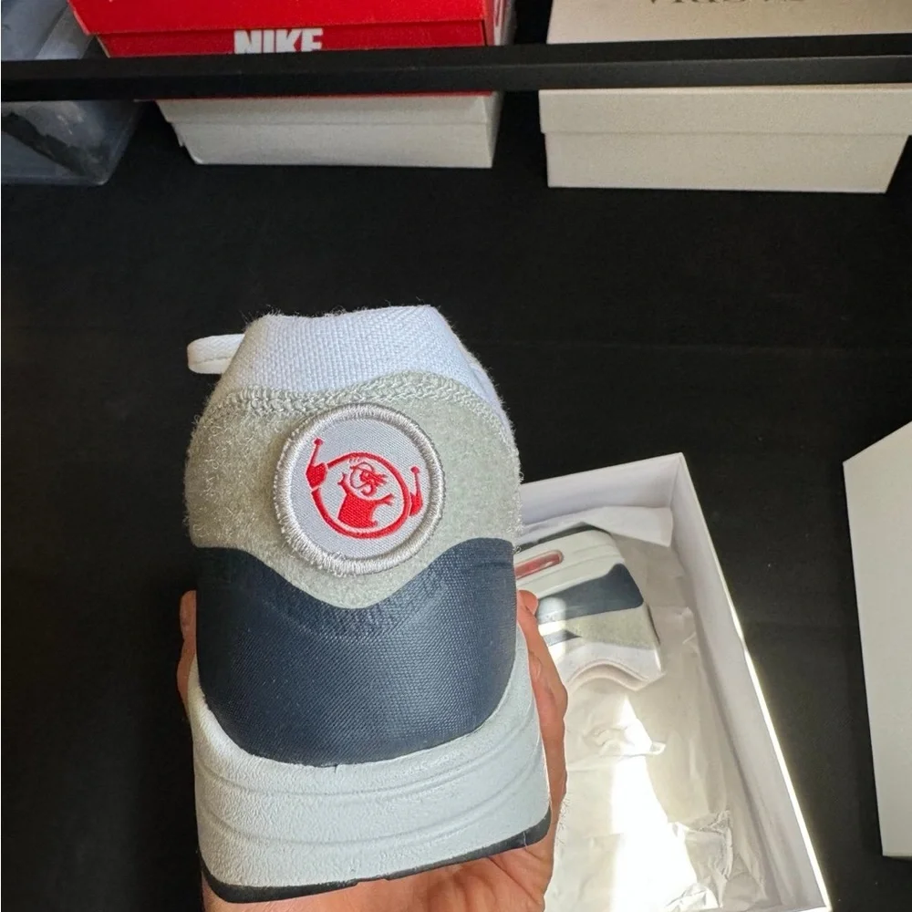 Air Max 1 SP “patch” brand new Not used Authentic - Picture 1 of 4